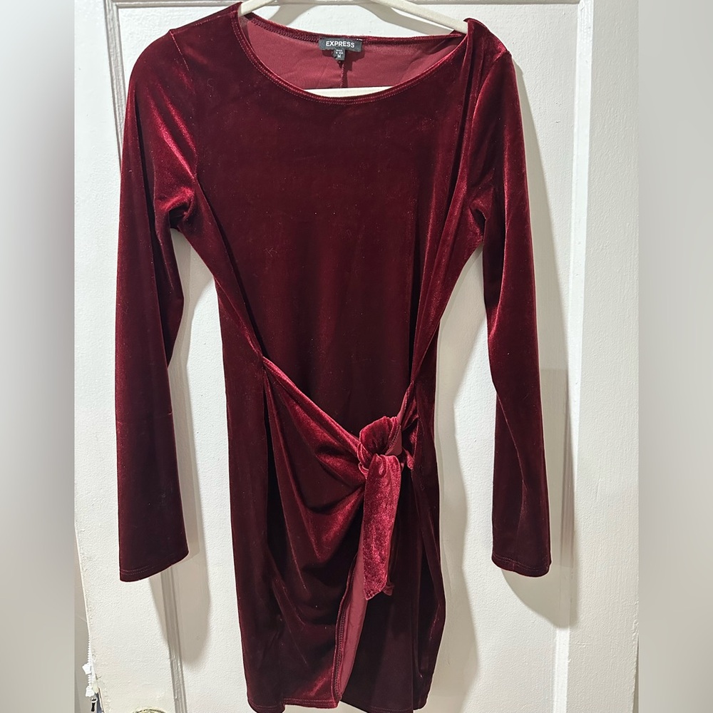 Express Velvet Crew Neck Long Sleeve Ruched Wrap Mini Dress size Medium Preowned